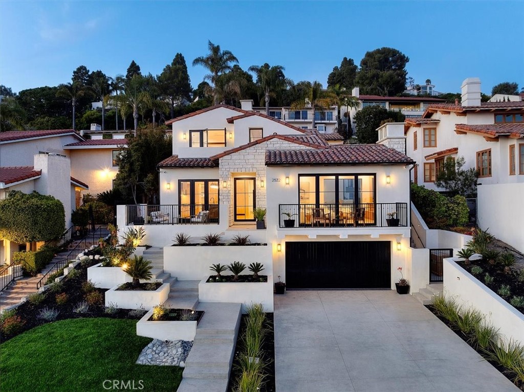Picture of Palos Verdes Estates, CA 90274