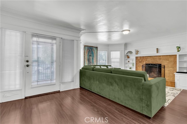 Detail Gallery Image 6 of 60 For 1434 N Genesee Ave, Los Angeles,  CA 90046 - 5 Beds | 2 Baths