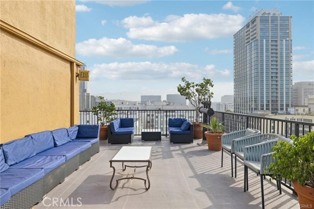 Detail Gallery Image 2 of 23 For 312 W 5th St #1110,  Los Angeles,  CA 90013 - 1 Beds | 1 Baths