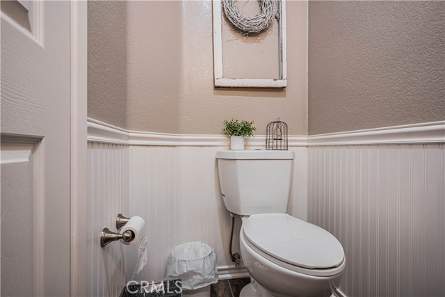 Detail Gallery Image 23 of 59 For 29385 N Lake Dr, Lake Elsinore,  CA 92530 - 3 Beds | 2/1 Baths