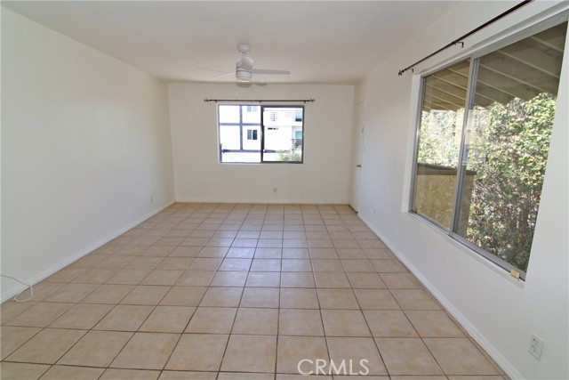 3112 S Durango Avenue, Los Angeles CA: https://media.crmls.org/medias/2e6c1d12-cddd-486c-80f4-f7f4977dc679.jpg