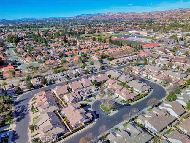 Detail Gallery Image 7 of 49 For 2053 Laurelwood Ave, Simi Valley,  CA 93063 - 2 Beds | 2/1 Baths