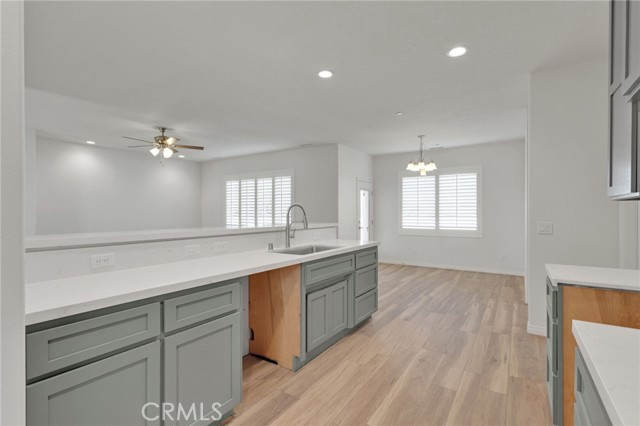 Detail Gallery Image 15 of 42 For 15772 Jasmine St, Victorville,  CA 92395 - 4 Beds | 3 Baths