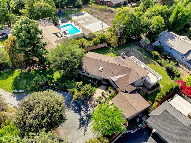 2307 Cameron Avenue, Covina CA: https://media.crmls.org/medias/2e6d4376-5484-4754-a374-91984738f84e.jpg