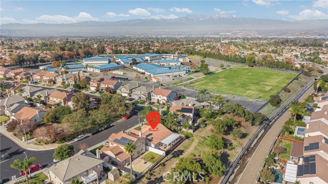 Detail Gallery Image 16 of 16 For 3415 Hawthorne, Corona,  CA 92881 - 3 Beds | 2 Baths