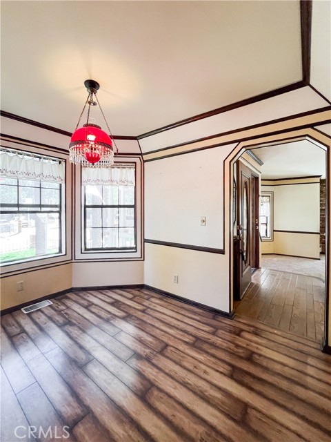 1125 Hemlock Lane, Big Bear City CA: https://media.crmls.org/medias/2e6e1078-16a9-4e9c-87d7-4b88a20f2f1c.jpg