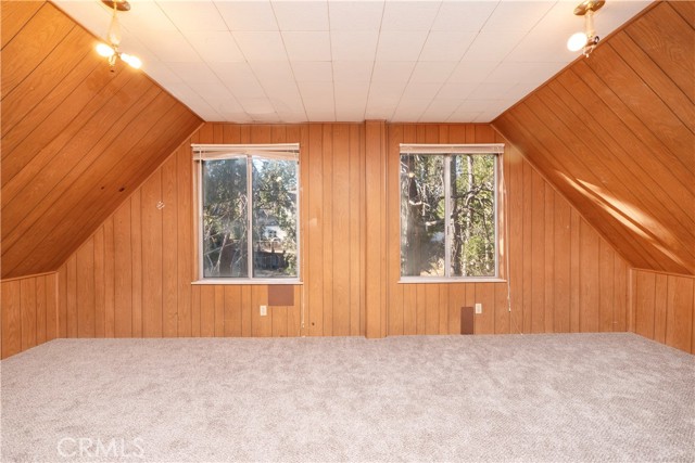 Detail Gallery Image 32 of 46 For 968 Ca-189, Twin Peaks,  CA 92391 - 3 Beds | 1/1 Baths