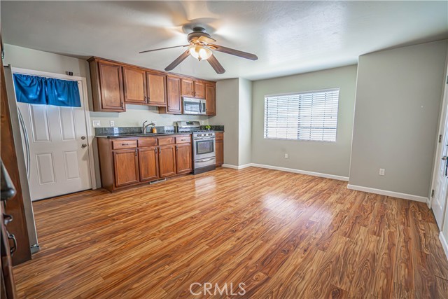 Detail Gallery Image 11 of 42 For 4413 Race Trl, Frazier Park,  CA 93225 - 4 Beds | 2/1 Baths