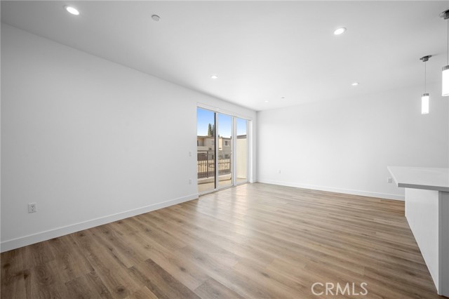 Detail Gallery Image 6 of 21 For 10657 Moorpark St #302,  North Hollywood,  CA 91602 - 1 Beds | 1 Baths