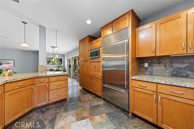 350 Claremont Avenue, Long Beach CA: https://media.crmls.org/medias/2e7233ea-c8c5-4d30-b94c-73100ef1ec5a.jpg