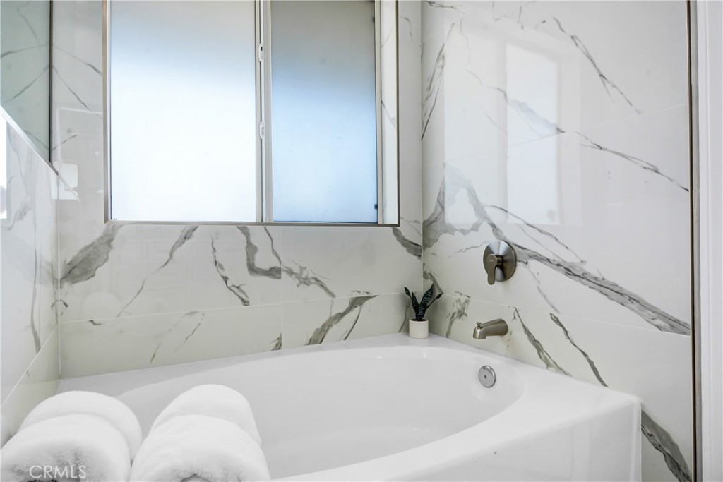 MLS #IV25168820 img 13