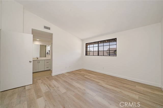 Detail Gallery Image 24 of 33 For 2440 Applewood, Fullerton,  CA 92833 - 3 Beds | 2/1 Baths