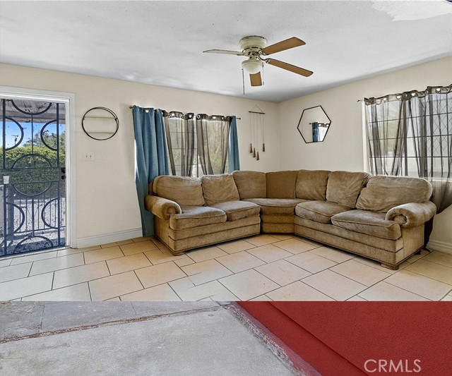 Detail Gallery Image 4 of 34 For 1178 Buelah, Los Angeles,  CA 90063 - – Beds | – Baths