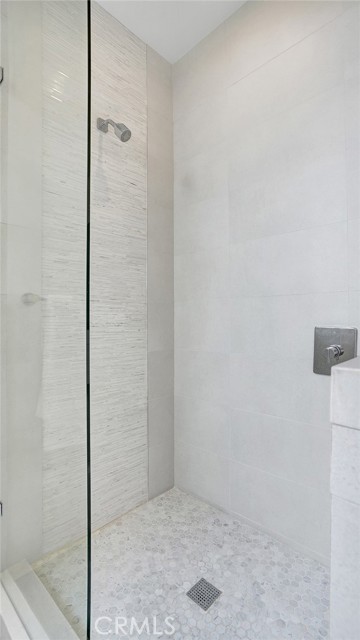 741 Marlin, Laguna Beach CA: https://media.crmls.org/medias/2e742722-4513-4968-915b-e6c2c901b7ef.jpg