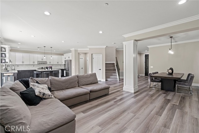 Detail Gallery Image 7 of 44 For 20508 Charlie Ct, Saugus,  CA 91350 - 4 Beds | 3 Baths