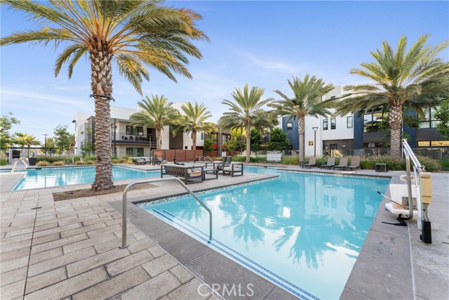 Detail Gallery Image 52 of 58 For 419 Transport, Tustin,  CA 92782 - 3 Beds | 3 Baths