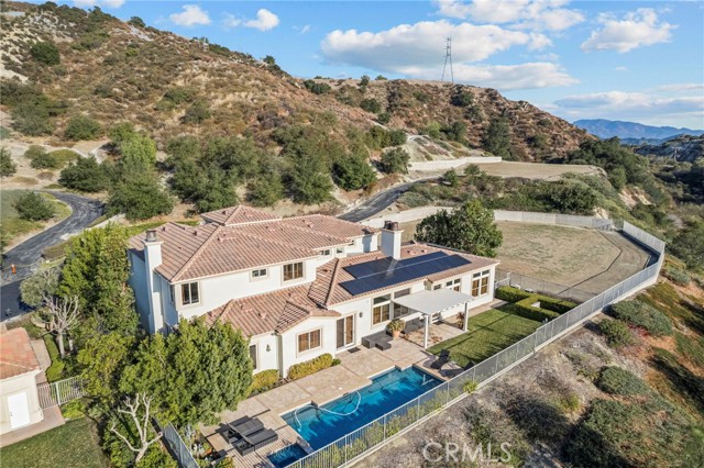 18041 Merlin Road, Silverado CA: https://media.crmls.org/medias/2e777d9d-22eb-40bd-b783-774f2b71800a.jpg