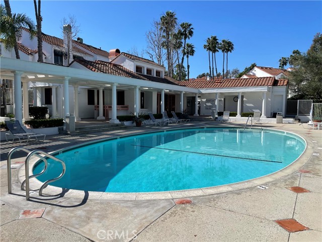 Detail Gallery Image 47 of 52 For 7442 Coho #106,  Huntington Beach,  CA 92648 - 4 Beds | 3/1 Baths