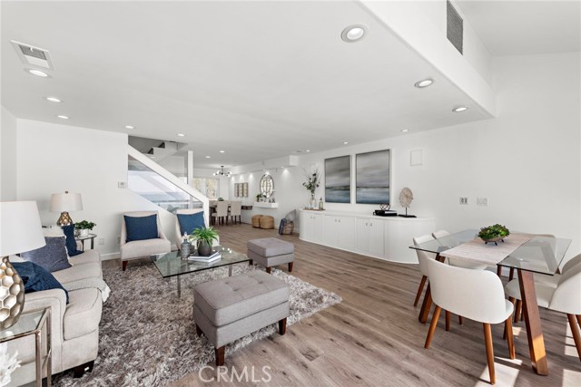 89 Blue Lagoon Villa, Laguna Beach CA: https://media.crmls.org/medias/2e783306-d8db-4436-84dc-36ec9f065c30.jpg