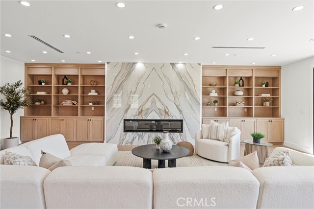 Detail Gallery Image 18 of 51 For 5258 Lemona Ave, Sherman Oaks,  CA 91411 - 4 Beds | 5 Baths