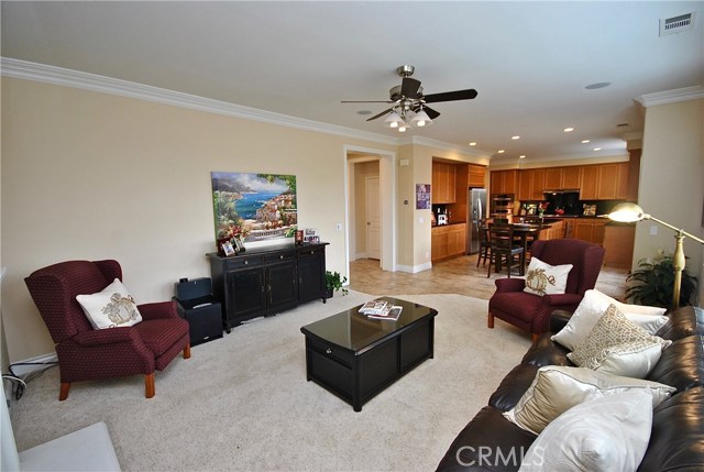 Beautiful Crown molding Throughout Home