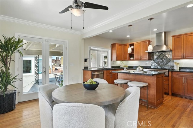 535 Panama Avenue, Long Beach CA: https://media.crmls.org/medias/2e798438-8126-411d-b342-ce3ece4d28c7.jpg