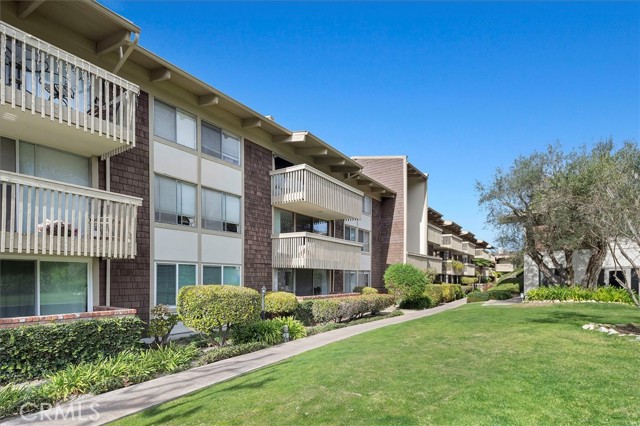 Detail Gallery Image 33 of 40 For 6542 Ocean Crest #C112,  Rancho Palos Verdes,  CA 90275 - 2 Beds | 2 Baths