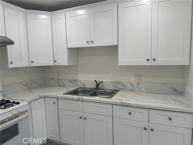 Detail Gallery Image 15 of 16 For 219 E Maple St #6,  Glendale,  CA 91205 - 3 Beds | 2 Baths