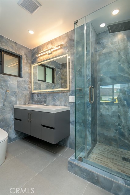 Detail Gallery Image 34 of 48 For 19806 Needles, Chatsworth,  CA 91311 - 3 Beds | 3 Baths