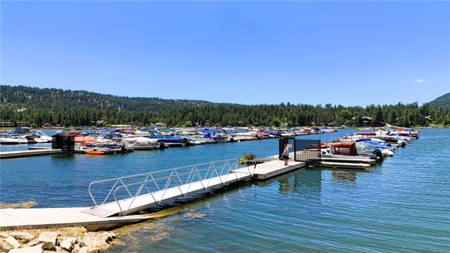 Detail Gallery Image 70 of 73 For 826 Boulder Rd, Big Bear Lake,  CA 92315 - 2 Beds | 2/1 Baths