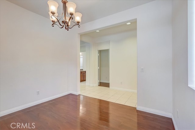 3115 N Sunrise Court, Orange CA: https://media.crmls.org/medias/2e7dcdd5-5b44-483c-ab30-f10bd8a17ea5.jpg