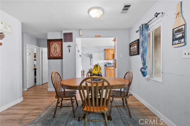 Detail Gallery Image 19 of 43 For 2001 N Salinas Ave, Los Angeles,  CA 90059 - 4 Beds | 2 Baths
