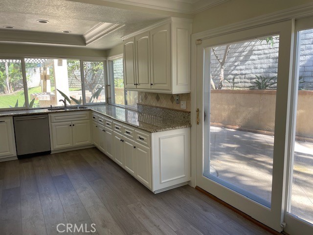 Detail Gallery Image 6 of 23 For 26811 Morena Dr, Mission Viejo,  CA 92691 - 4 Beds | 2/1 Baths