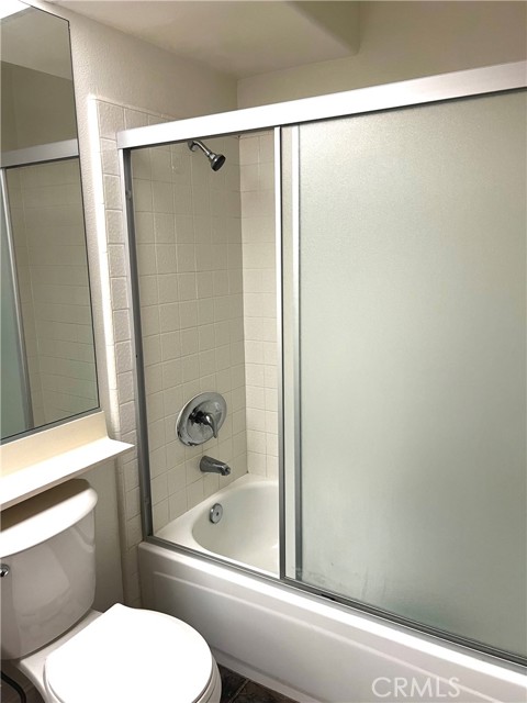 87 Pamplona, Aliso Viejo CA: https://media.crmls.org/medias/2e7e60e9-2b6b-42c8-a51f-41a9396447e0.jpg