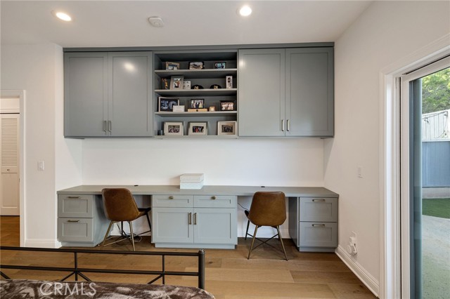 1743 Havemeyer Lane, Redondo Beach CA: https://media.crmls.org/medias/2e7e802f-e36d-4abc-b0cc-5027ce83ab57.jpg