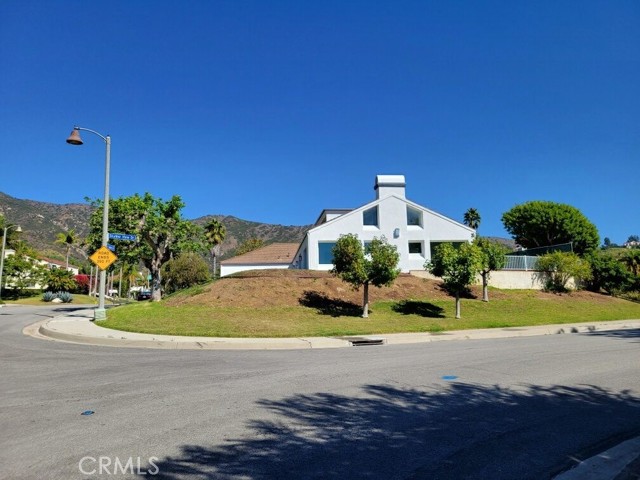 3536 Malibu Country Drive, Malibu, California 90265, 4 Bedrooms Bedrooms, ,3 BathroomsBathrooms,Residential,For Sale,3536 Malibu Country Drive,CROC23203384