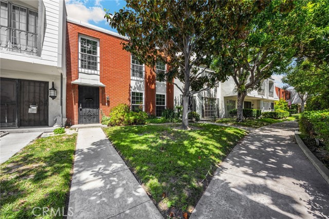 Front Image Thumbnail for CRPW26085173