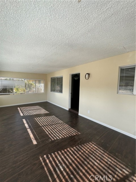 Detail Gallery Image 11 of 39 For 58709 Piedmont Dr, Yucca Valley,  CA 92284 - 2 Beds | 2 Baths