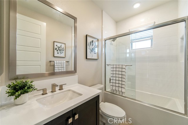 Detail Gallery Image 37 of 39 For 113 Measure, Irvine,  CA 92618 - 4 Beds | 4/1 Baths