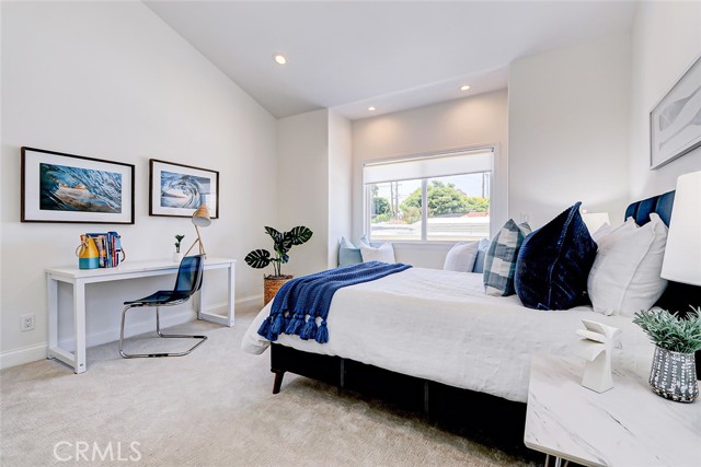 Detail Gallery Image 42 of 70 For 819 11th St, Manhattan Beach,  CA 90266 - 6 Beds | 5/2 Baths