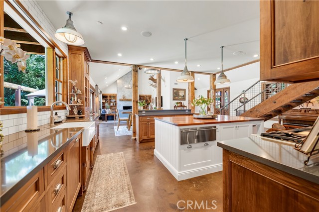 42970 Grace Lane, Murrieta CA: https://media.crmls.org/medias/2e80e99c-e156-4c74-b896-e75cbea92603.jpg