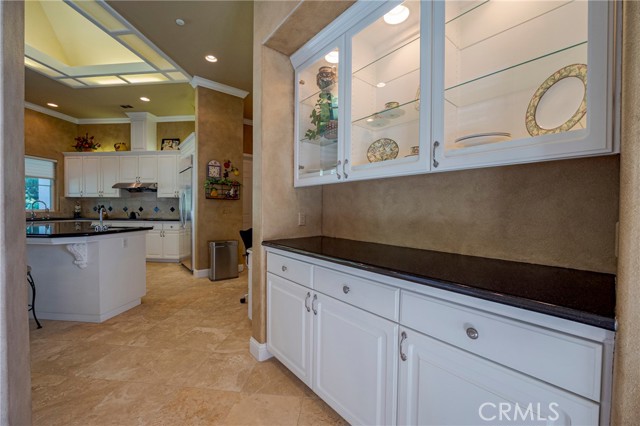2454 Remington Court, Merced CA: https://media.crmls.org/medias/2e81a282-2e33-42b2-b7c7-73efb316e200.jpg