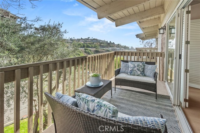 Detail Gallery Image 12 of 46 For 6542 Ocean Crest Dr #B313,  Rancho Palos Verdes,  CA 90275 - 2 Beds | 2 Baths