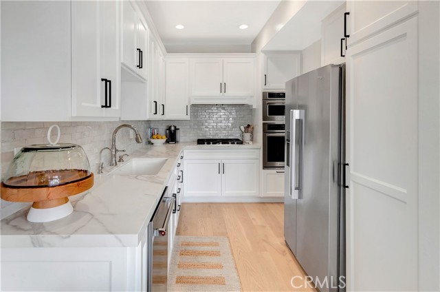 2e829fb1 0c42 497f 9656 B557aea5f18a