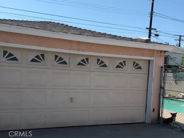1017 S Chester Avenue, Compton CA: https://media.crmls.org/medias/2e82bef1-88ce-4729-8d6a-9b52abf9ac60.jpg