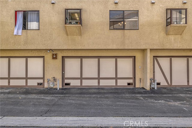Detail Gallery Image 40 of 40 For 21241 Lassen #3,  Chatsworth,  CA 91311 - 2 Beds | 2/1 Baths