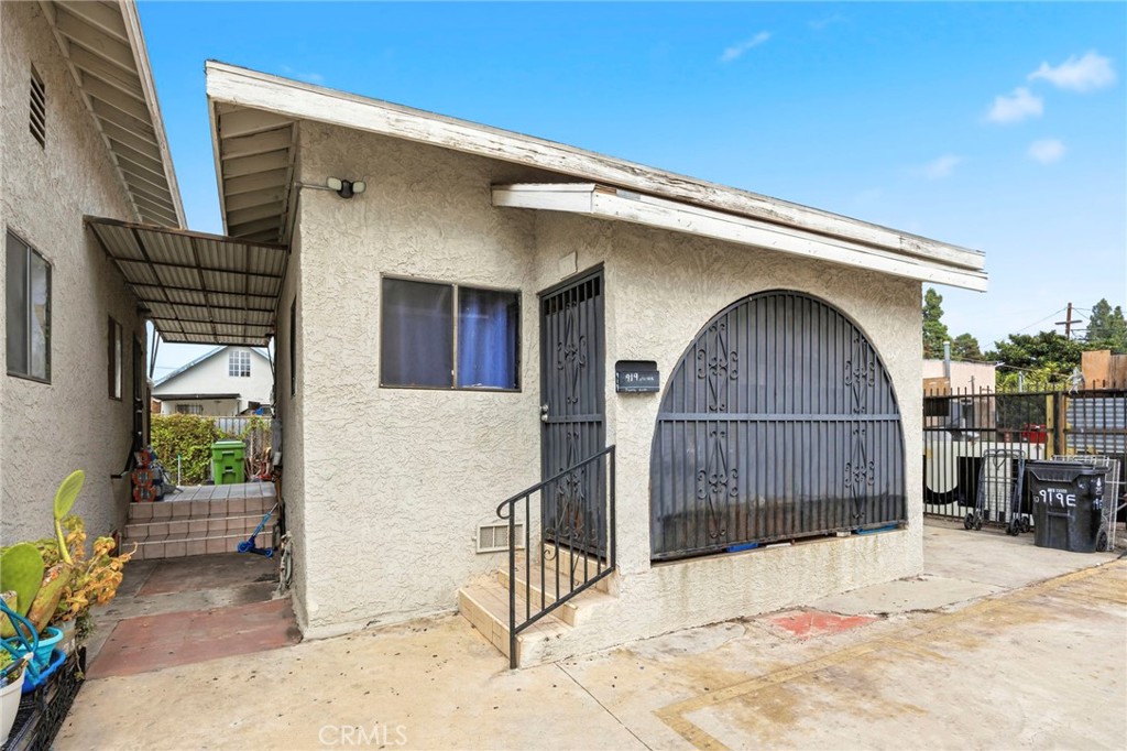 MLS #OC25262442 image #11