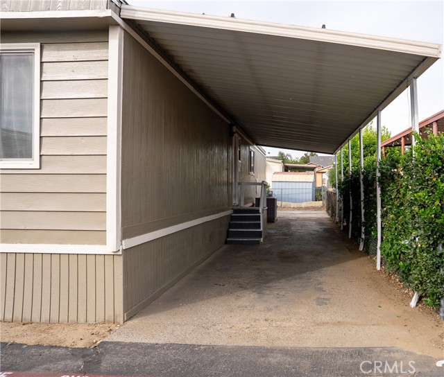 Detail Gallery Image 5 of 13 For 250 N Linden Ave #248,  Rialto,  CA 92376 - 3 Beds | 2 Baths