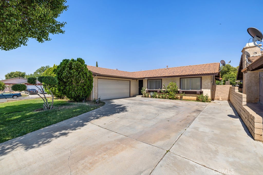 44668 13th Street E