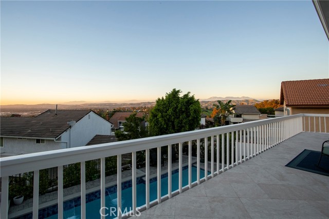 Image 28 of 33 For 731 Ridgeview